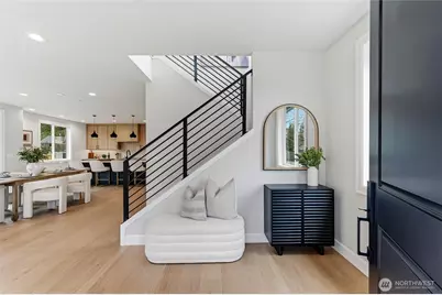 529 SE Bush Street #A, Issaquah, WA 98027 - Photo 4