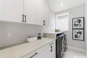 529 SE Bush St, Issaquah, WA 98027 - Photo 30