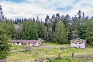 154 Belbrook Ln, Port Angeles, WA 98362 - Photo 2