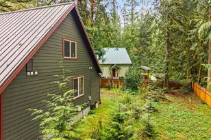 7381 Scott Pl, Glacier, WA 98244 - Photo 32