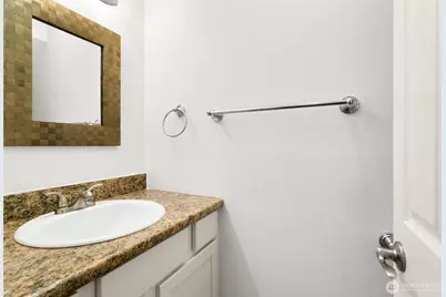 708 6th Avenue S #E104, Kent, WA 98032 - Photo 8