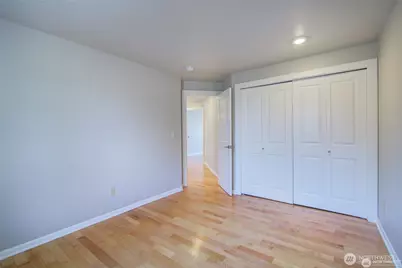 17355 NE 17th Place, Bellevue, WA 98008 - Photo 14