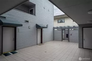 3435 California Ave SW, Seattle, WA 98116 - Photo 4