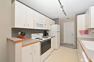 3435 California Ave SW, Seattle, WA 98116 - Photo 16