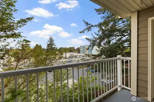 937 N 200th St, Shoreline, WA 98133 - Photo 18