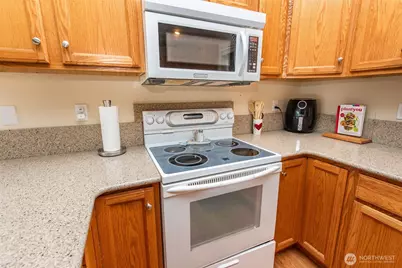 51 W Lancaster Lane, Port Angeles, WA 98362 - Photo 14
