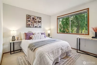 14335 SE 63rd Street, Bellevue, WA 98006 - Photo 18