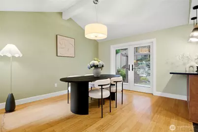 15237 SE 48th Drive, Bellevue, WA 98006 - Photo 8