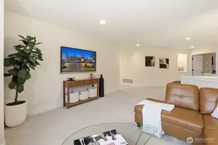 928 271st Ave SE, Sammamish, WA 98075 - Photo 34