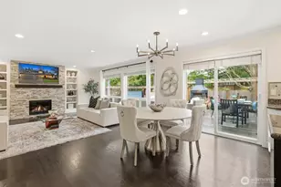 928 271st Ave SE, Sammamish, WA 98075 - Photo 16