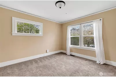 5003 Woodlawn Avenue N, Seattle, WA 98103 - Photo 14