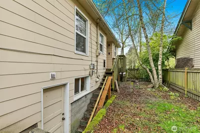 5003 Woodlawn Avenue N, Seattle, WA 98103 - Photo 20