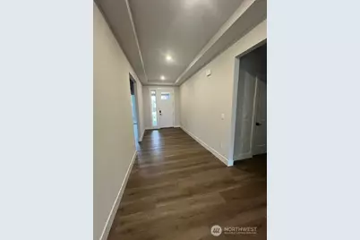 596 Thompson (Lot 18) Drive, Enumclaw, WA 98022 - Photo 10