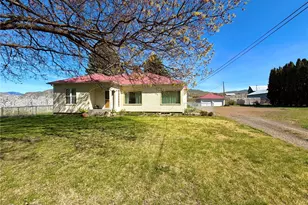 31644 Hwy 97, Tonasket, WA 98855 - Photo 1