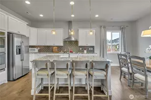 19510 136th St E, Bonney Lake, WA 98391 - Photo 12