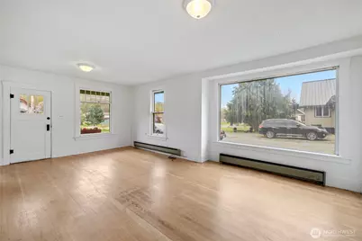 12372 Bartl Street, Clear Lake, WA 98235 - Photo 8