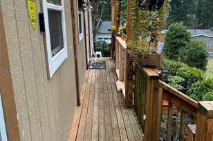 502 Lakeside Dr, Sedro Woolley, WA 98284 - Photo 4