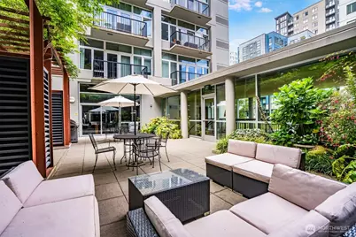 2717 Western Avenue #8020, Seattle, WA 98121 - Photo 22