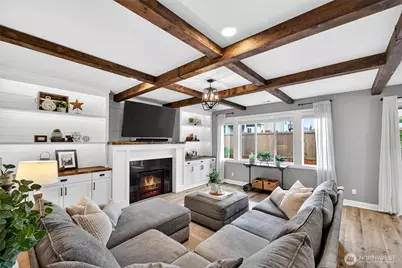 14207 Overlook Drive E, Bonney Lake, WA 98391 - Photo 10