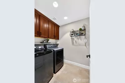 14207 Overlook Drive E, Bonney Lake, WA 98391 - Photo 26