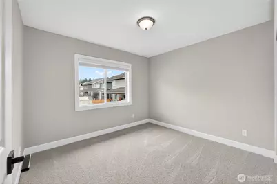 14207 Overlook Drive E, Bonney Lake, WA 98391 - Photo 24