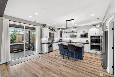 14207 Overlook Drive E, Bonney Lake, WA 98391 - Photo 14