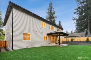 13310 NE 112th Pl, Redmond, WA 98052 - Photo 16