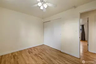 16610 SE 24th St, Bellevue, WA 98008 - Photo 22