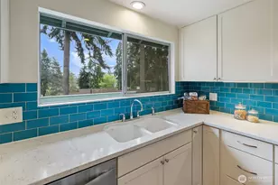 16610 SE 24th St, Bellevue, WA 98008 - Photo 18