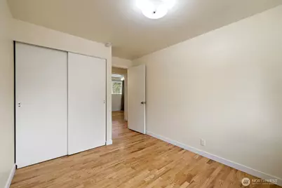 16610 SE 24th Street, Bellevue, WA 98008 - Photo 24