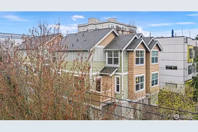 9501 Interlake Avenue N, Seattle, WA 98103 - Photo 2