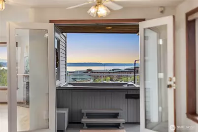 1930 Grand Avenue #2, Everett, WA 98201 - Photo 1