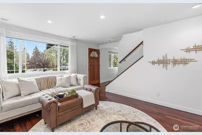 22720 2nd Place W, Bothell, WA 98021 - Photo 4