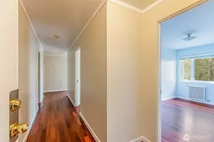 1800 Taylor Ave N, Seattle, WA 98109 - Photo 10