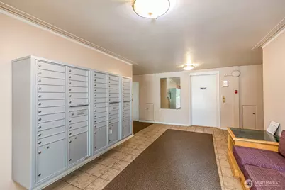 1800 Taylor Avenue N #305, Seattle, WA 98109 - Photo 20