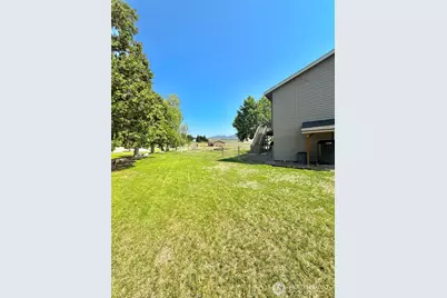 47 Kruse Street, Omak, WA 98841 - Photo 6