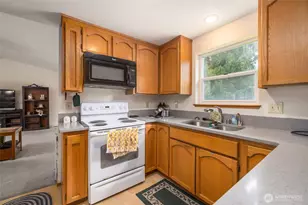319 Shelter Bay Dr, La Conner, WA 98257 - Photo 6