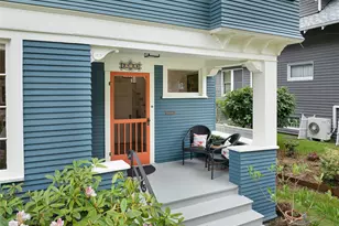 2523 32nd Ave S, Seattle, WA 98144 - Photo 2