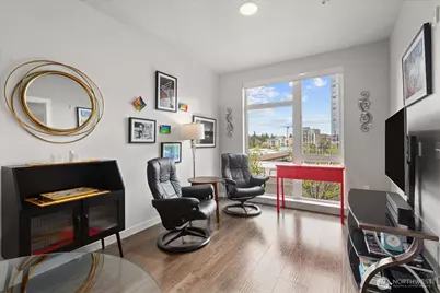 1085 103rd Avenue NE #311, Bellevue, WA 98004 - Photo 10