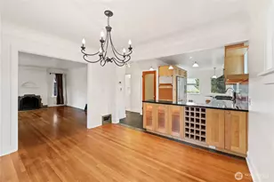 3113 NE 65th St, Seattle, WA 98115 - Photo 4