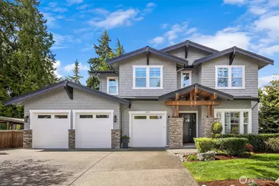 2005 105th Avenue NE, Bellevue, WA 98004 - Photo 1