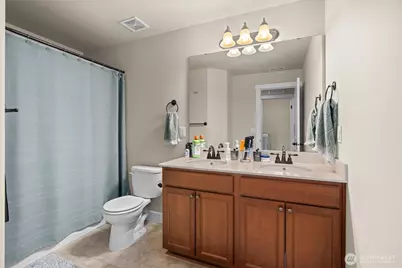19604 142nd Street E, Bonney Lake, WA 98391 - Photo 28