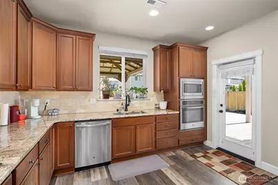 19604 142nd Street E, Bonney Lake, WA 98391 - Photo 14