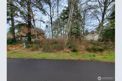 816 Duck Lake Drive NE, Ocean Shores, WA 98569 - Photo 10