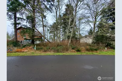 816 Duck Lake Drive NE, Ocean Shores, WA 98569 - Photo 16