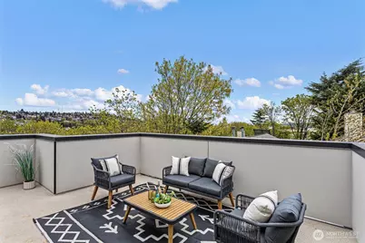 2314 Thorndyke Avenue W #E, Seattle, WA 98199 - Photo 28