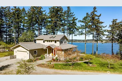 1202 NE Burnham Place, Coupeville, WA 98239 - Photo 1