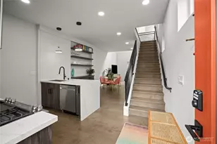 2318 15th Ave S, Seattle, WA 98144 - Photo 4