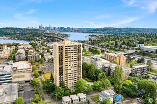 4540 8th Ave NE, Seattle, WA 98105 - Photo 1