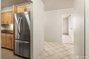 4540 8th Ave NE, Seattle, WA 98105 - Photo 14
